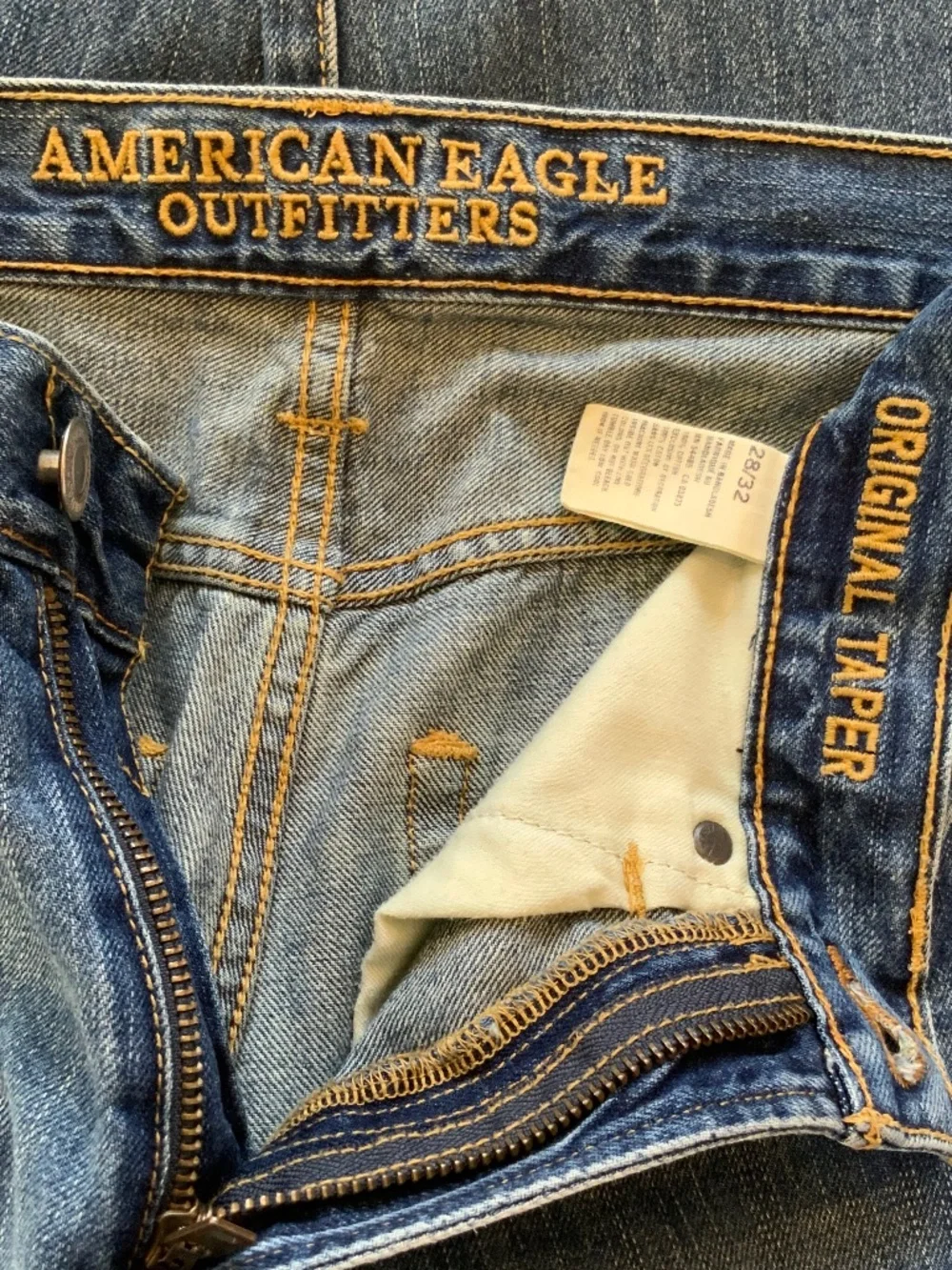 American Eagle Original Taper Jeans